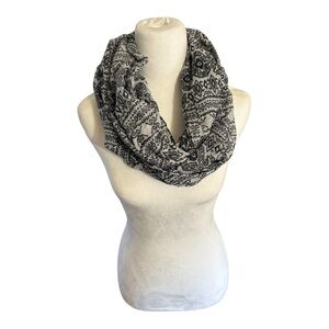 Black & Gray Patterned Infinity Scarf - Women Accessories